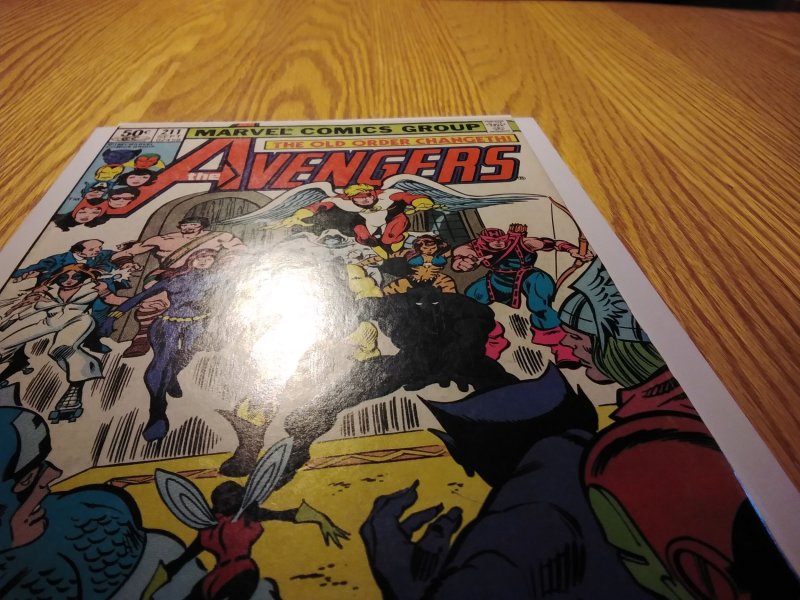 The Avengers #211 Newsstand (1981)