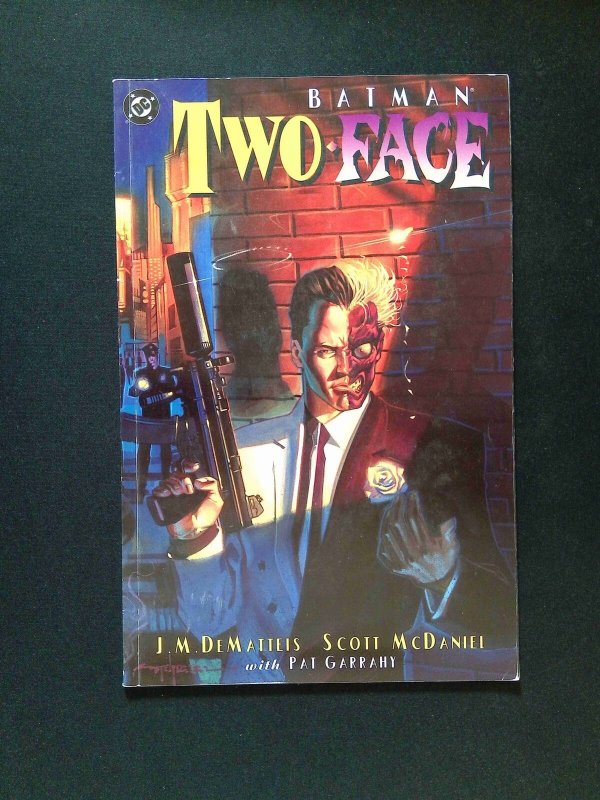 Batman Two-Face #1  DC Comics 1995 VF+