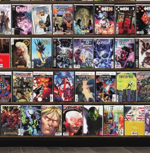 Huge Lot 170+ Comics with Old Man Logan, Extraordinary X-Men & More!