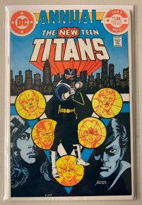 New Teen Titans #2 DC Annual (7.5 VF-) 1st appearance Vigilante (1983)