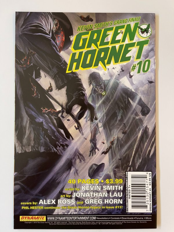 Green Hornet #9 - NM+ Greg Horn Cover (2010)