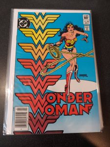 WONDER WOMAN #305 NM HIGH GRADE