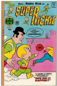 SUPER RICHIE (1975-1976) 11 VF Aug. 1977 COMICS BOOK