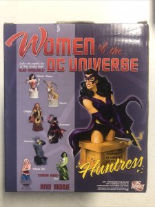 Women of The DC Universe Series 2 (2008) Huntress # 142/3500 Terry Dobson-Signed