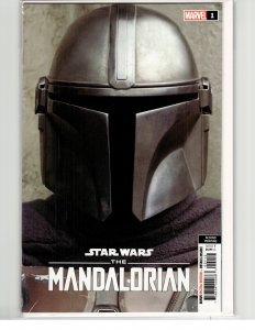Star Wars: The Mandalorian #1 Second Print Cover (2022) Star Wars