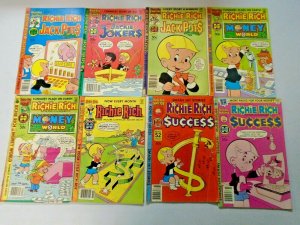 Richie Rich Harvey Comic Lot 50¢-60¢ Covers 33 Different Average 5.0