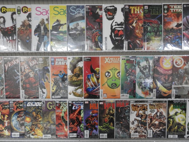 Huge Lot of 160+ Comics W/ Hulk, Venom, Thor! Avg. VF+ Condition!