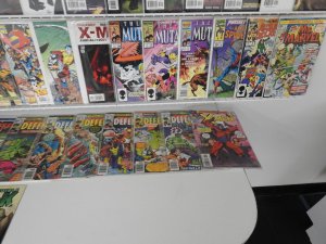 Huge Lot 140+ Comics W/Spider-Man,  Defenders,  X-Men+ Avg VF- Condition!!