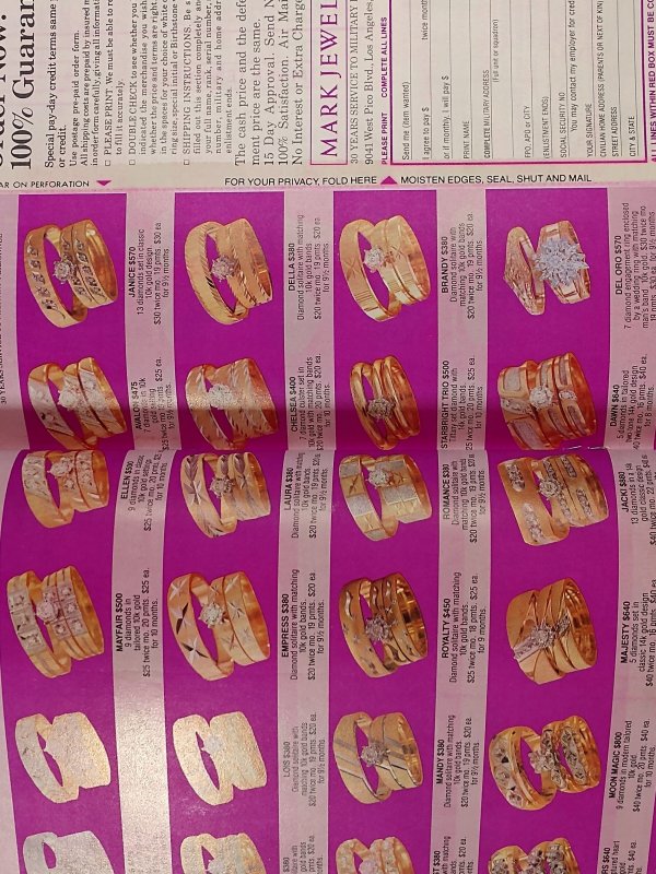 V #8 (7.5, 1985) Mark Jewelers VARIANT