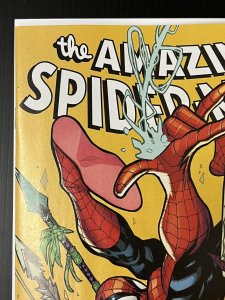 AMAZING SPIDER-MAN 32 CVR A + 1:25 GLEASON 2023 NM SET OF 2 PROSHIPPER