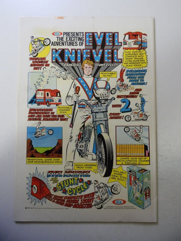 Captain Marvel #30 FN Condition