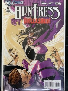 Huntress #5 (2012)