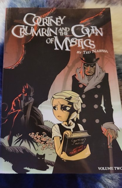 Courtney Crumrin's Monstrous Holiday #1 (2009)