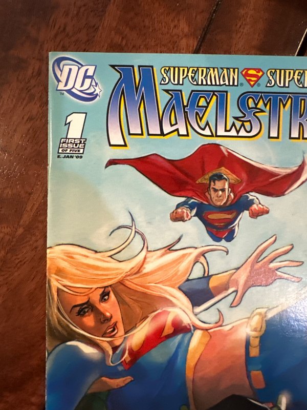 Superman/Supergirl: Maelstrom #1 (2009)