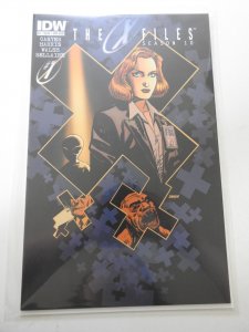 The X-Files: Season 10 #1 Subscription Cover - Dave Johnson (2013)