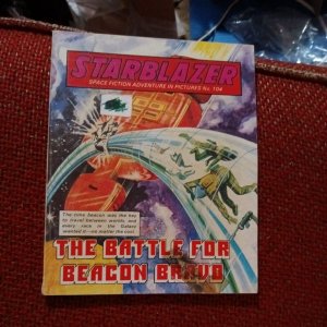 STARBLAZER Space fiction Adventure in Pictures #104 battle for beacon bravo 1983