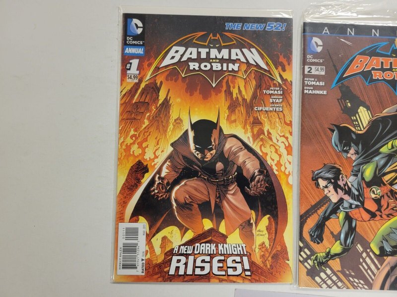 2 Batman and Robin DC Comic Books #1 2 New 52 Annual 79 TJ5