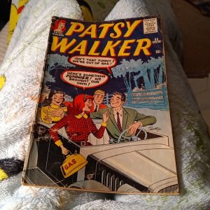 PATSY WALKER April 1961 V.1 #94 Silver Age Comic Book atlas marvel good girl art