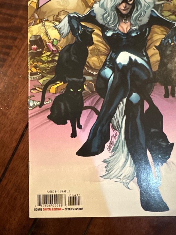 Black Cat #4 (2021)