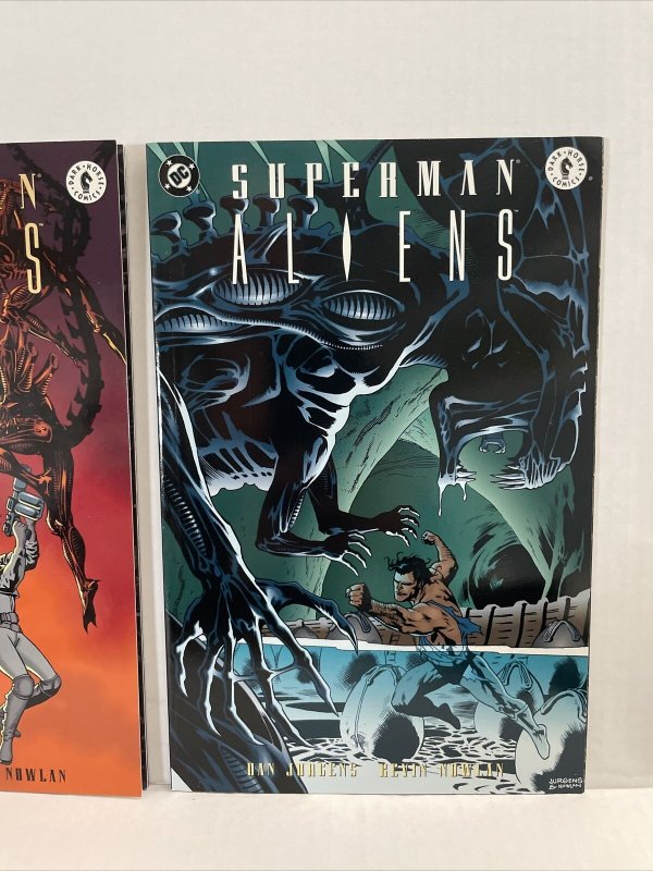 Superman  Aliens  #1 2 And 3 Complete Series ￼ TPB