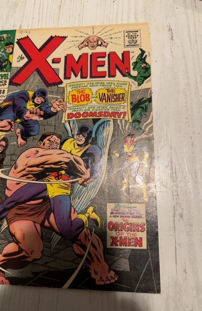 The X-Men #38 (1967)vs the blob and vanisher