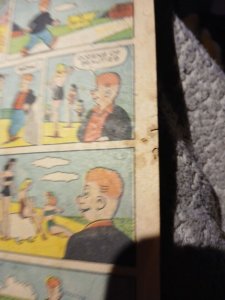 United Comics #24 Golden Age 1952 5th Appearance Peanuts 1st Print Fritzi Ritz