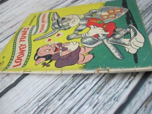 Looney Tunes Merrie Melodies Bugs Bunny Dell Comics 1946 #56 10 Cent