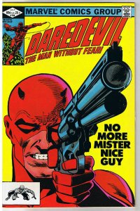 DAREDEVIL #184, NM-, DD vs Punisher, Guns, Shot, Frank Miller, more in store