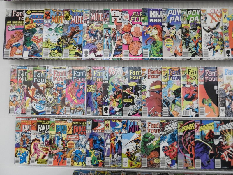 Huge Lot 190+ Comics W/ Hulk, Fantastic Four, Daredevil+ Avg Fine+ Condition!!