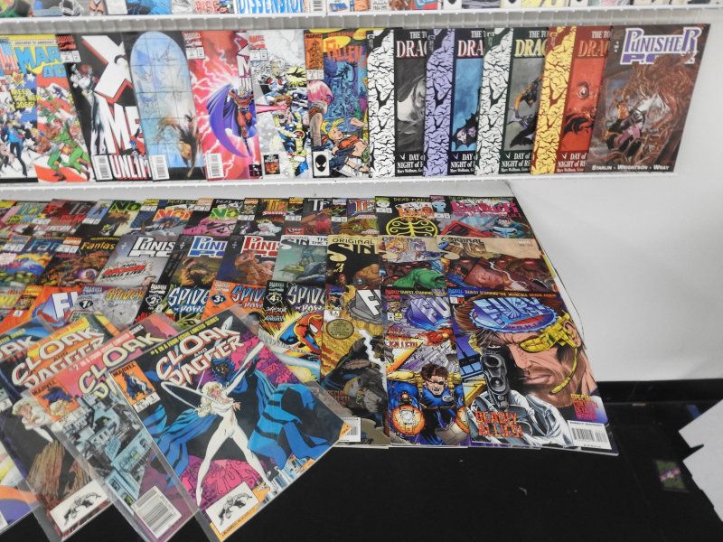 Huge Lot 180+ Comics W/ Fantastic Four, Daredevil, Spidey+ Avg Fine+ Condition!!