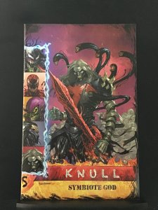 Venom #33 connecting virgin cover limited to 300