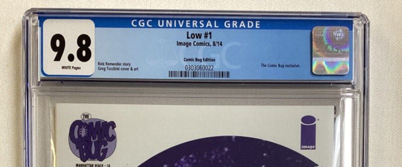Low #1 - CGC 9.8 - Image - 2014 - The Comic Bug variant cover art!
