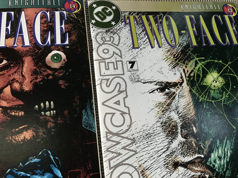 SHOWCASE ‘93 #7 & 8 run : DC 1993 NM-; TWO-FACE story, Knightfall x-over