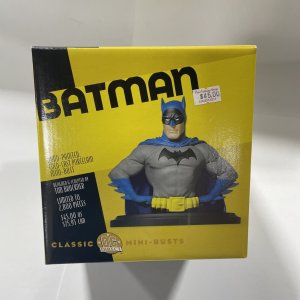 DC Direct Classic BATMAN Hand Painted Cold Cast Porcelain Bust 1140/2800 Statue