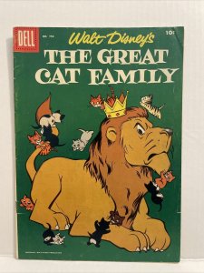 Walt Disney’s The Great Cat Family #750