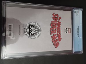 Amazing Spider-man #37 Variant - Spider-Gwen - #931 -  2024 - CGC 9.8