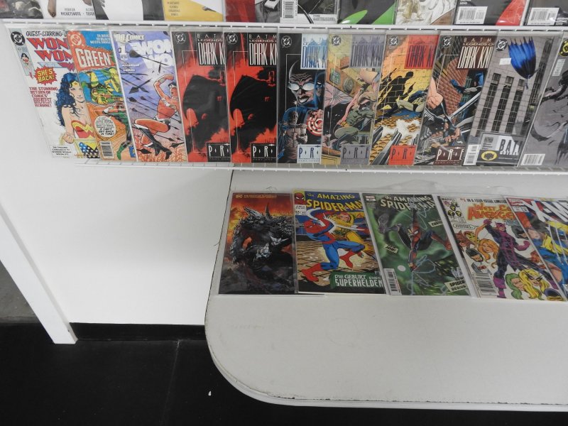 Huge Lot 130+ Comics W/ Batman, Crisis, Green Lantern, +More! Avg VF Cond!