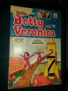 BETTY AND VERONICA #121 archie Comics 1966 teen astronaut cover good girl art cv