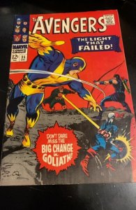 The Avengers #35 Regular Edition (1966)Goliath big change