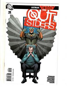 Lot Of 11 Outsiders DC Comic Books # 18 19 24 29 30 31 32 34 36 37 38 MF13