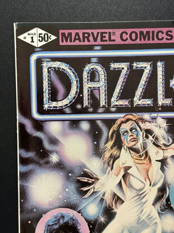 Dazzler #1 (1981) 1st Solo - PRINTING ERROR variant - VF/NM