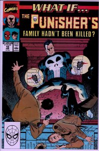 What If? #10 - NM-   Punisher's family hadn't been killed?