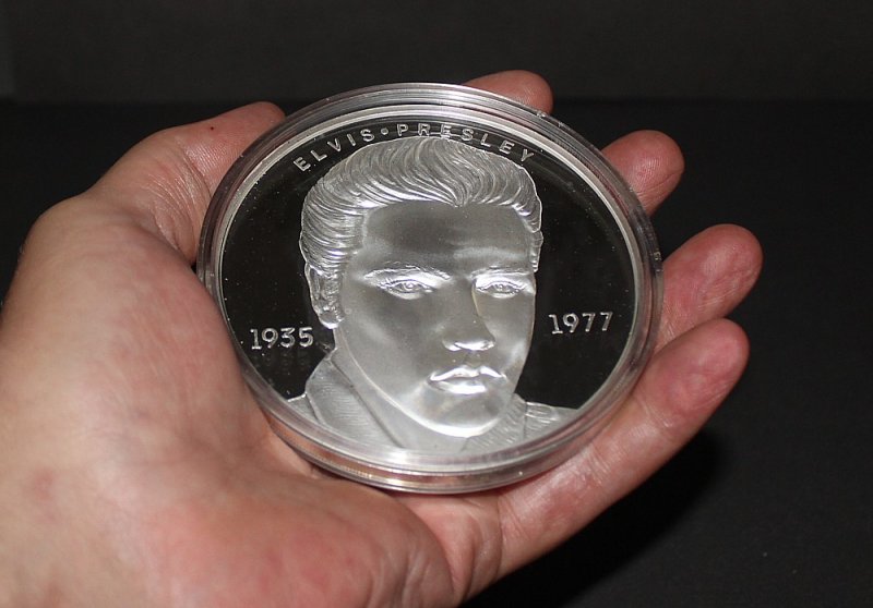 1993 Elvis Presley First Day Issue Half Pound Silver Proof Coin