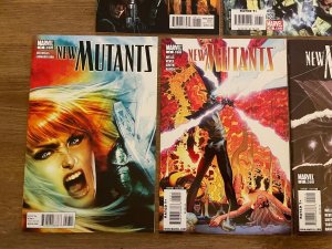 5 Marvel Comics New Mutants # 2 4 17 + New X-Men # 43 + Age Apocalypse 1 3 J820