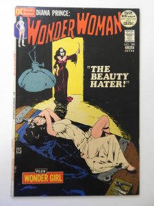 Wonder Woman #200 (1972) FN/VF Condition!