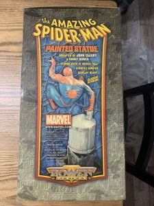 Spider-Man Statue  by Bowen *Classic Version* Marvel John Clearly 270/1000 NIB