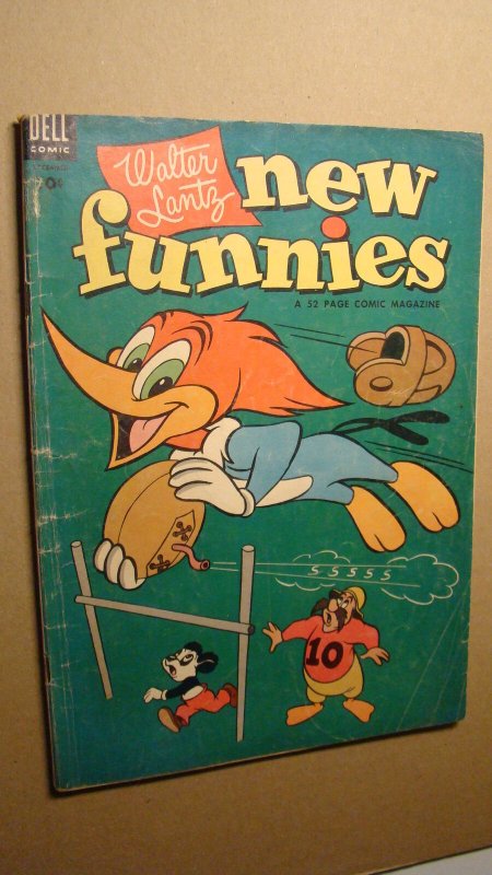 New Funnies 202 *Solid* Woody Woodpecker Dell Comics 1954 Walter Lantz ...