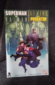 Superman and Batman vs. Aliens and Predator #2 (2007)