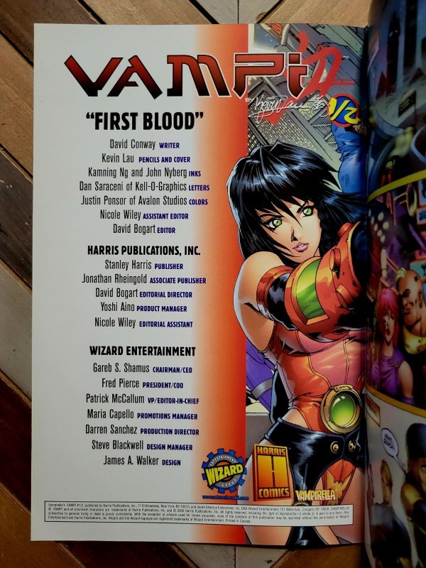 Vampi Wizard 1/2 Special w COA (VF- 7.5) Harris 2000 Kevin Lau / Vampirella