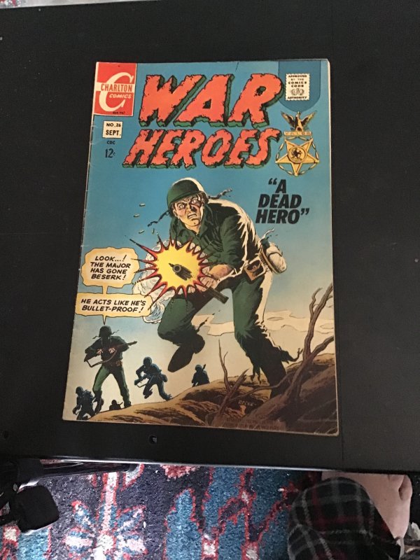 War Heroes #26 A Dead Hero! Mid high grade! FN/VF Wow!